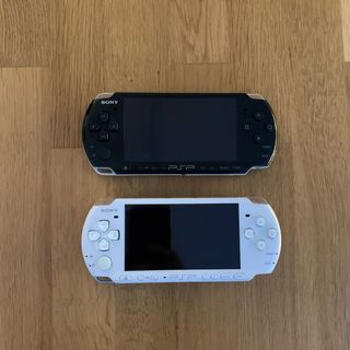 2 x PSP 3004 Sony