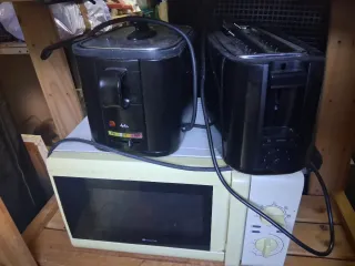 Kit Microondas, Freidora y Tostadora