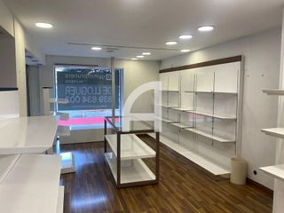 Local comercial en alquiler en Centre en Girona