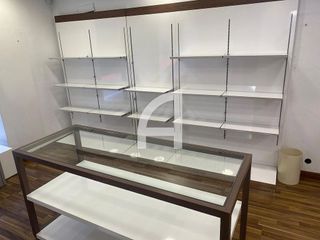 Local comercial en alquiler en Centre en Girona