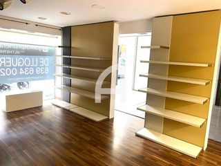 Local comercial en alquiler en Centre en Girona