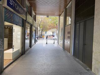 Local comercial en alquiler en Centre en Girona