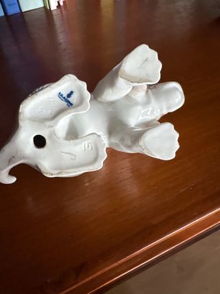 Perro Lladro Porcelana