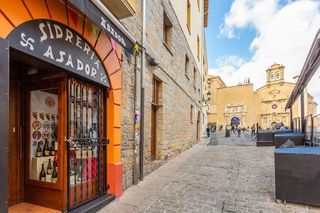 Local comercial en venta en Casco Antiguo en Pamplona