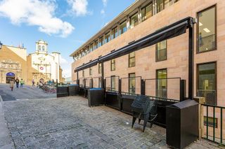 Local comercial en venta en Casco Antiguo en Pamplona