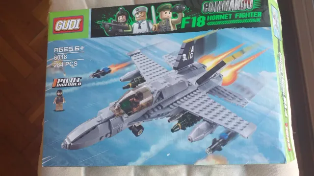 Conjunto de construção GUDI F18 Hornet Fighter