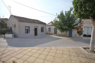 Chalet en venta en Orihuela ciudad en Orihuela