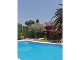 Chalet en venta en Canyelles - Montgoda en Lloret de Mar