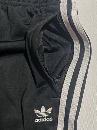Pantalón chándal Adidas Original vintage black