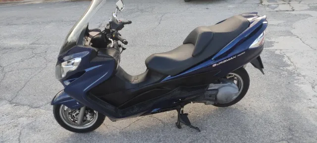 Suzuki Burgman 400 Impecable