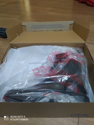 Botín de piel Clarks negro