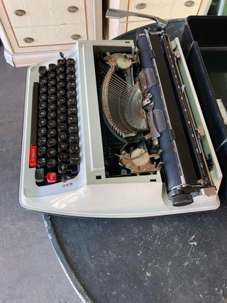 Máquina de escribir portátil vintage
