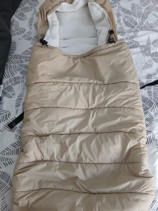 Saco sillita  acolchado ,calentito impermeable.