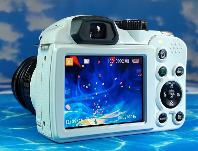 Cámara GE X5 Limited Series 1209S