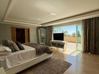 Chalet en alquiler en Playa de la Fontanilla en Marbella