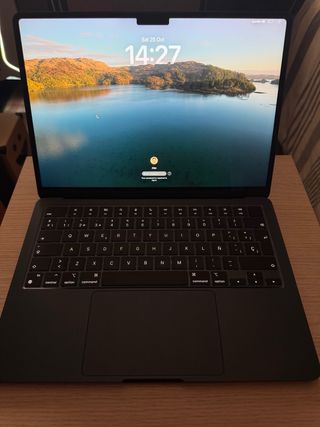 MacBook Air M2 Midnight Blue