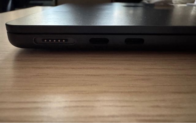 MacBook Air M2 Midnight Blue