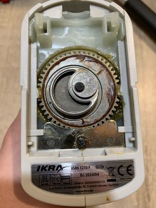Tijera Cortasetos Ikra IGBS 1210F Batería