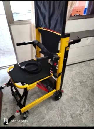 Silla eléctrica para el traslado de personas