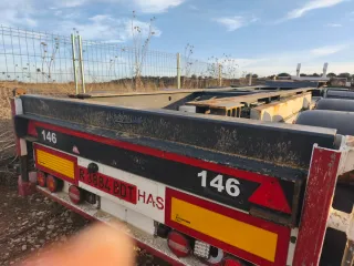 Semirremolque portacontenedor