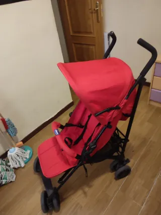 Silla de paseo Chicco roja