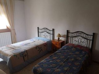 Casa adosada en alquiler en Tordesillas