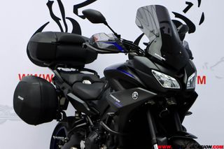 YAMAHA TRACER 900