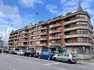 Garaje en venta en General Dávila en Santander