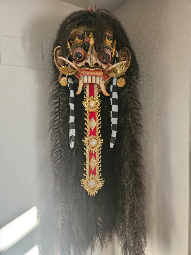 Máscara Ceremonial Balinesa
