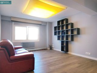 Piso en alquiler en Ensanche - Sar en Santiago de Compostela