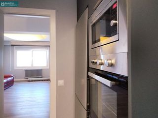 Piso en alquiler en Ensanche - Sar en Santiago de Compostela