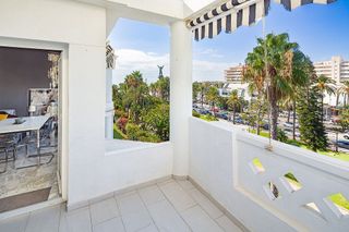 Piso en alquiler en Puerto Banús en Marbella