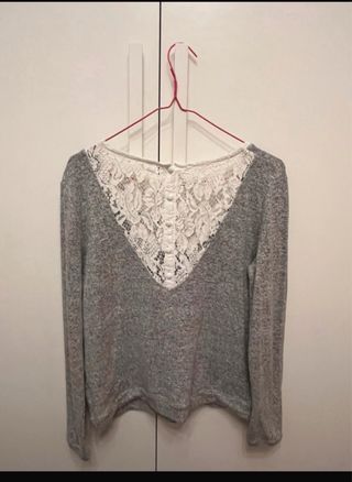 Jersey LHN gris con encaje en la espalda