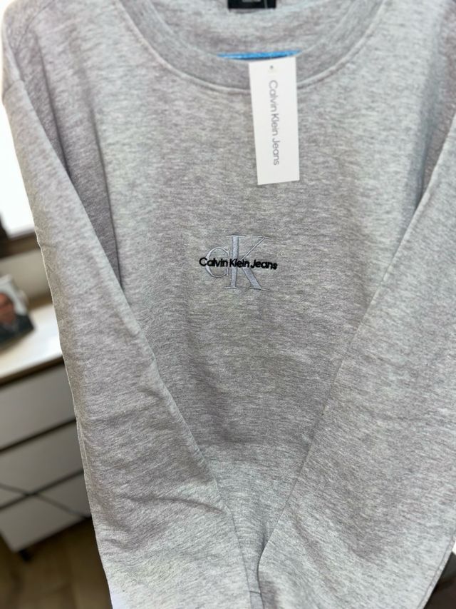 Sudadera Calvin Klein Jeans Gris Talla s