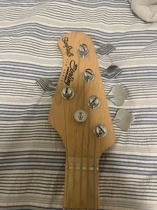 Bajo Sterling Stingray SUB 5 ZURDO