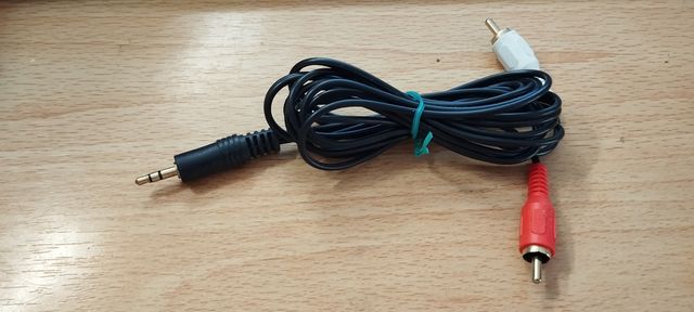 Cable Jack 3.5mm a 2 RCA
