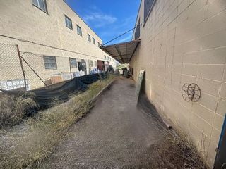 Nave industrial en alquiler en Can Tiana en Ripollet