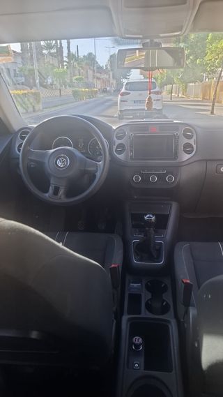 Volkswagen Tiguan 2011