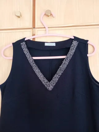 Vestido negro fiesta con pedrería