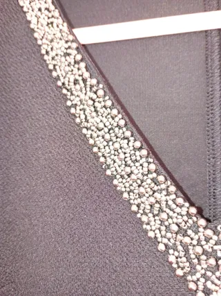 Vestido negro fiesta con pedrería