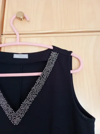 Vestido negro fiesta con pedrería