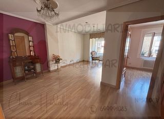 Piso en venta en Plaza de Toros en Zaragoza