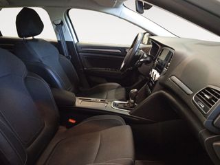 Renault Megane 1.6 E-TECH PHEV Grandtour Business