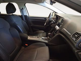 Renault Megane 1.6 E-TECH PHEV Grandtour Business