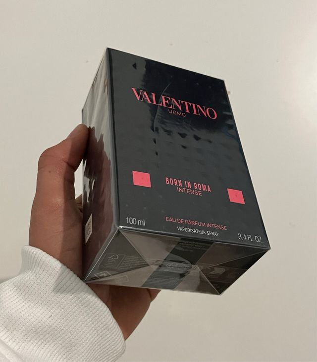 Valentino Born in Roma Intense