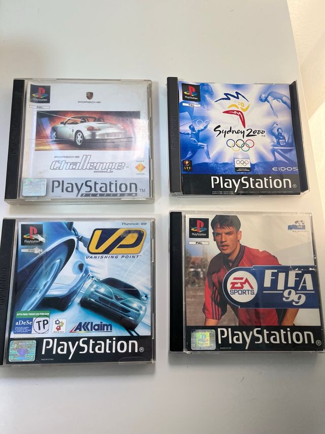 Lote 4 Juegos PlayStation 1: Porsche, Sydney 2000,