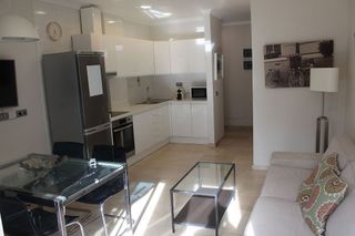 Ático en alquiler en Santa Catalina - Canteras en Palmas de Gran Canaria(Las)