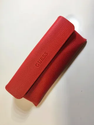 Funda de gafas Guess