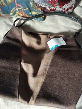 Bolso grande Stradivarius marrón