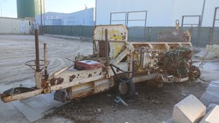 Extendedora de arcenes